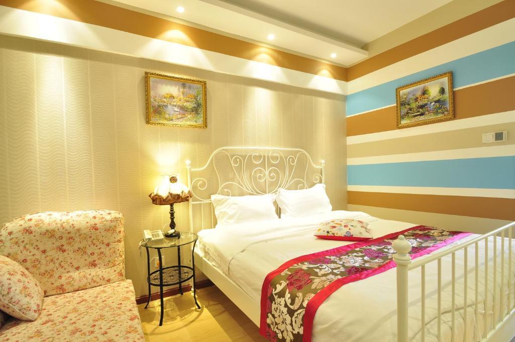 Liting Hotel Чънду Стая снимка
