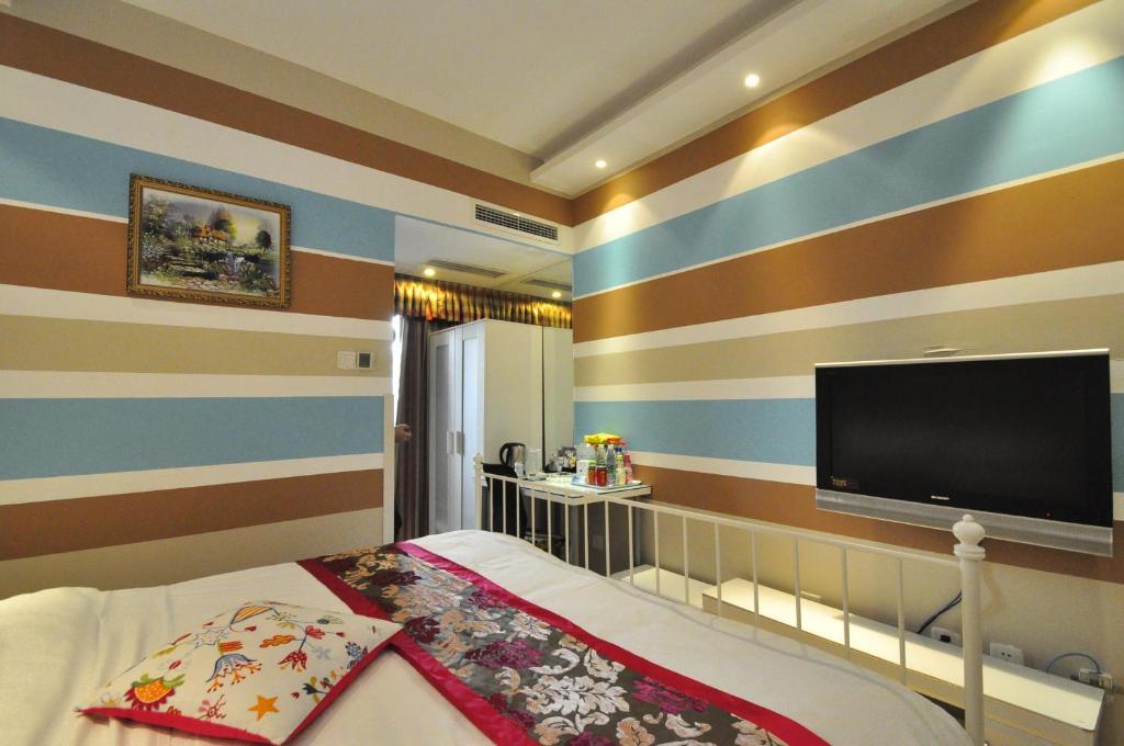 Liting Hotel Чънду Стая снимка