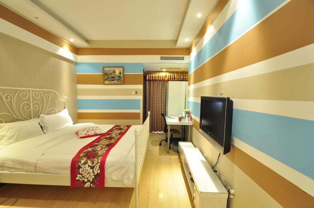 Liting Hotel Чънду Стая снимка